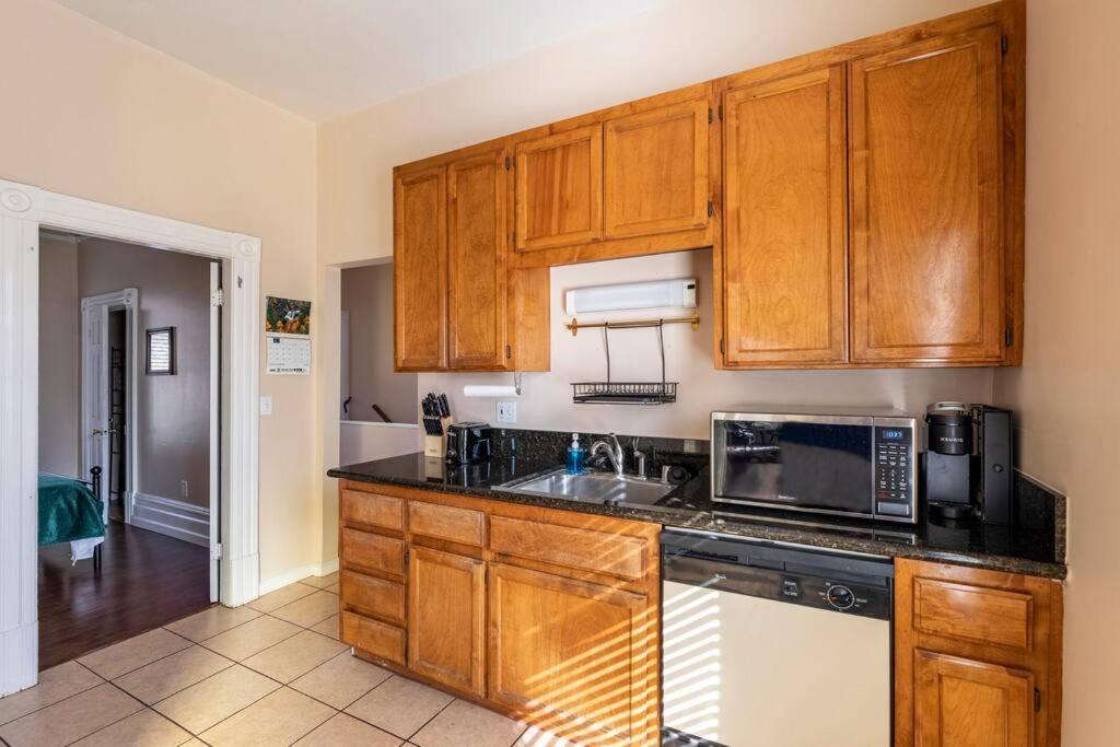 A+ 2 Bedroom Victorian Home Away From Home Sacramento Ngoại thất bức ảnh