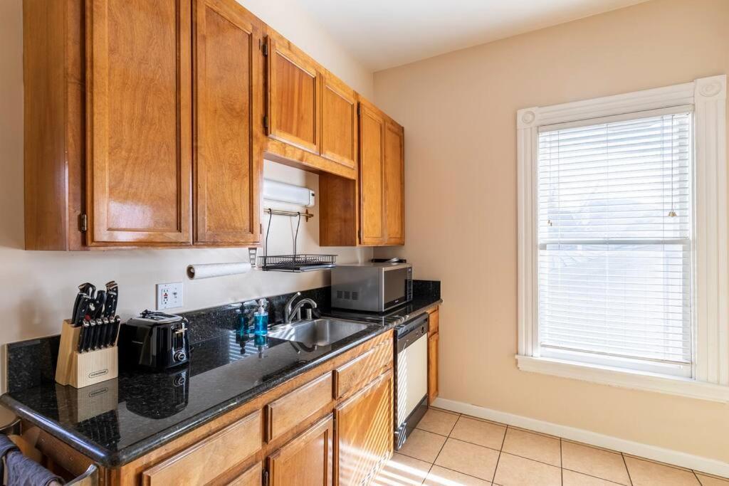 A+ 2 Bedroom Victorian Home Away From Home Sacramento Ngoại thất bức ảnh